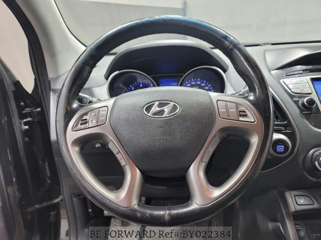
								HYUNDAI NEW TUCSON full									
