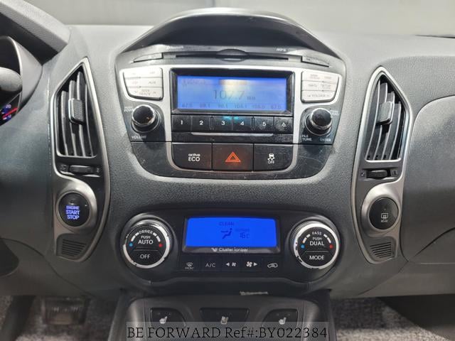
								HYUNDAI NEW TUCSON full									