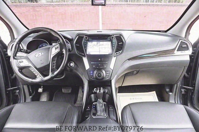 
								HYUNDAI SANTA FE full									